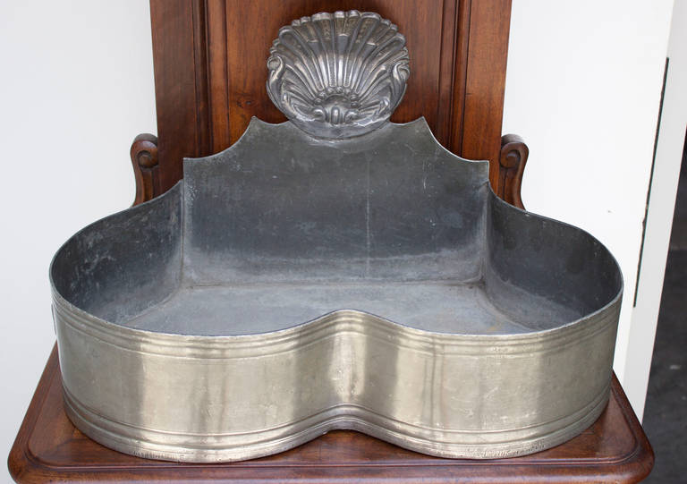 Régence French 18th Century Period Pewter Wall Fountain For Sale