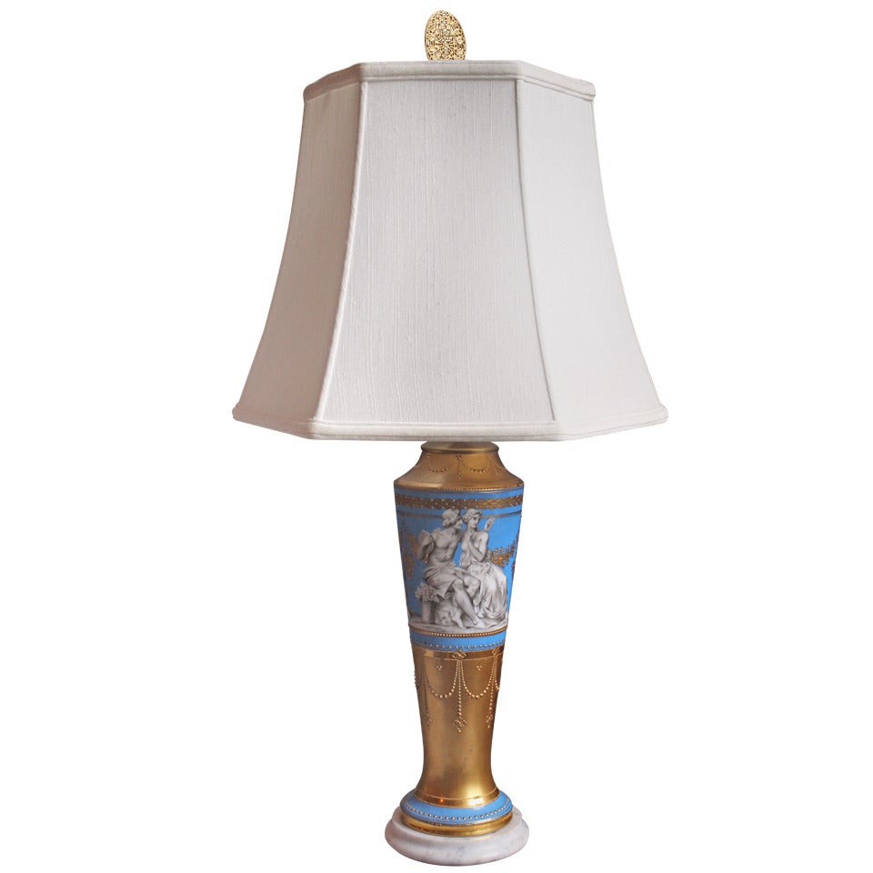 Fine Porcelain Table Lamp