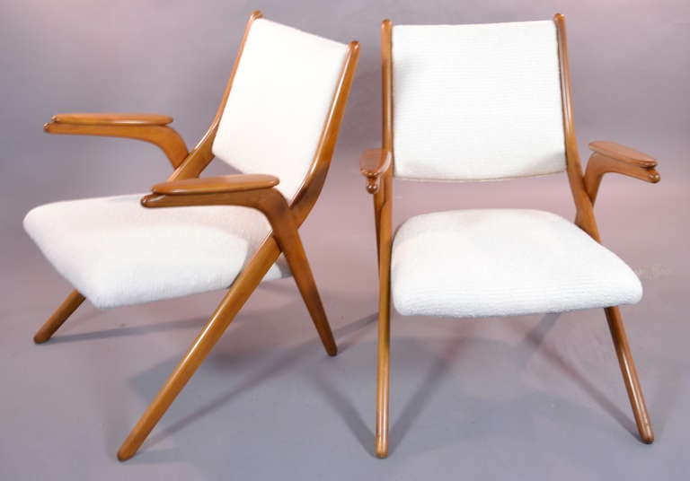 Mid-20th Century Pair of Scandinavian Modern Scissor Chairs