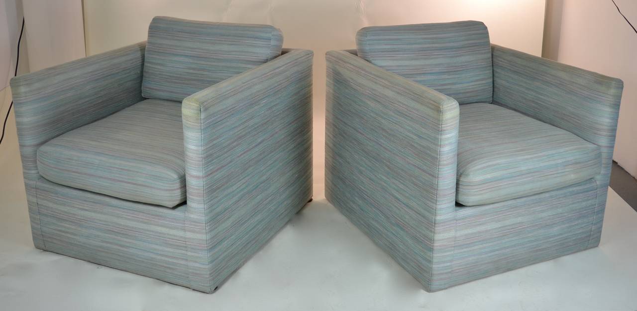 American Charles Pfister for Knoll Pair of Cube Chairs 1970s 