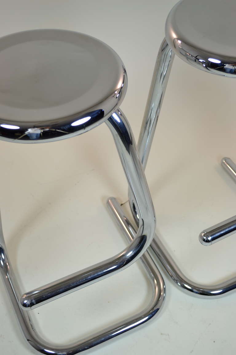 Pair of Polished Steel Bar Stools In Excellent Condition In Norwalk, CT
