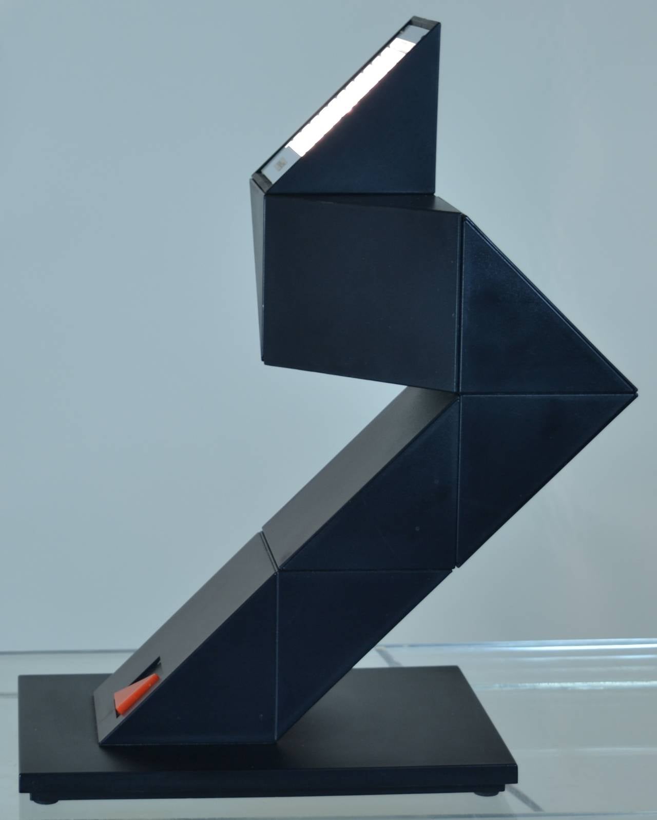 Zig Zag Lamp, circa 1985 3