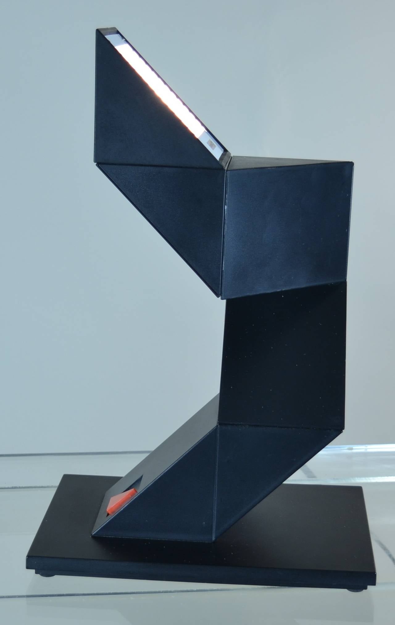 Zig Zag Lamp, circa 1985 1