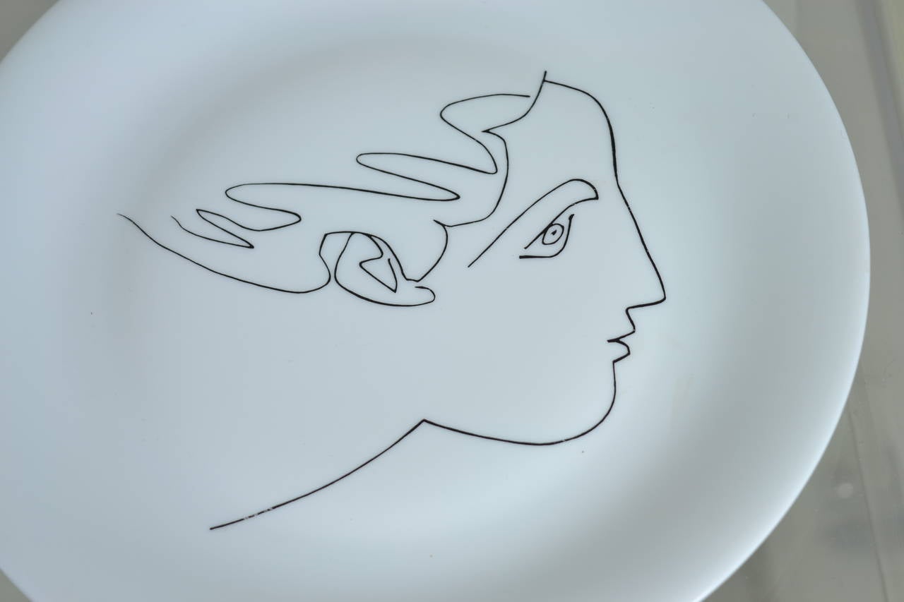 Juego de cuatro platos diseñados por Picasso para Limoges Francés
