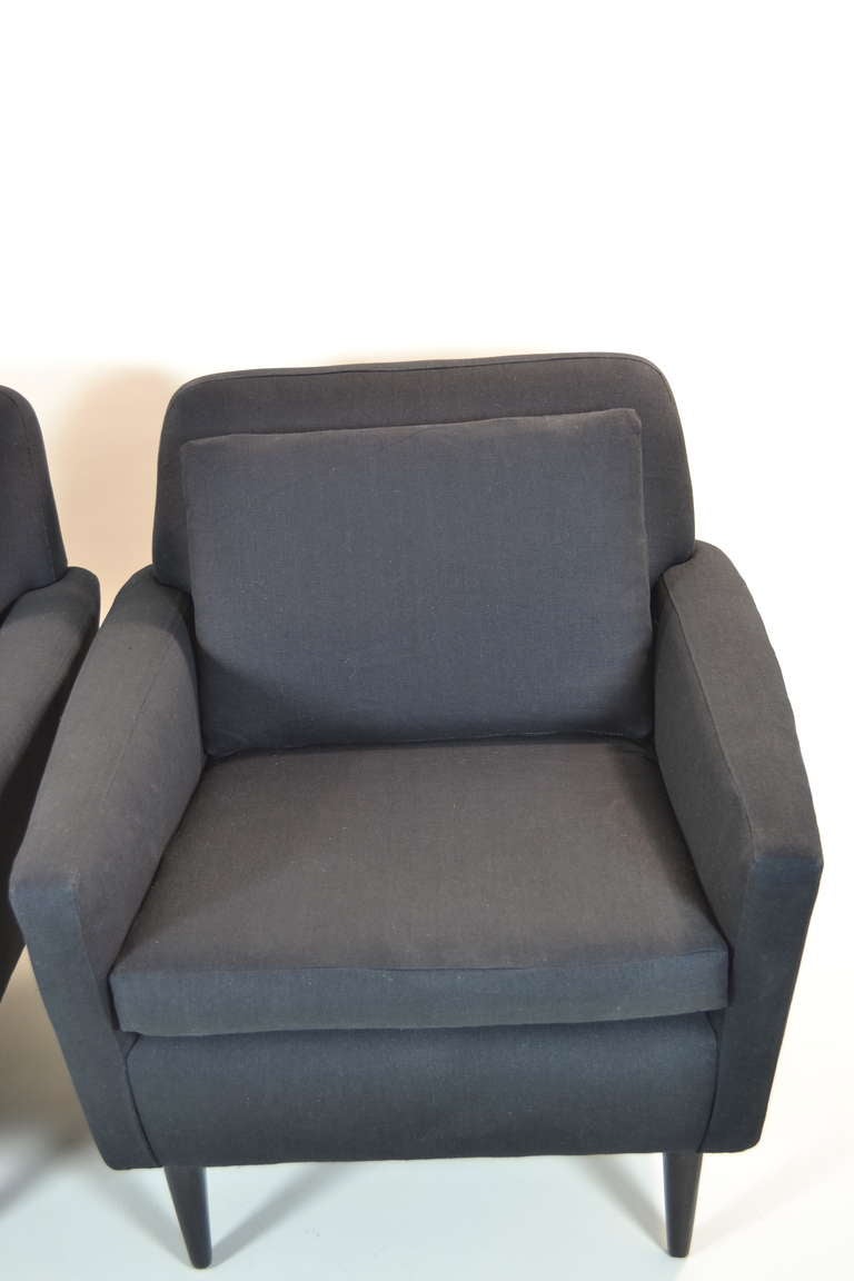 Pair of DUX Lounge Chairs 2