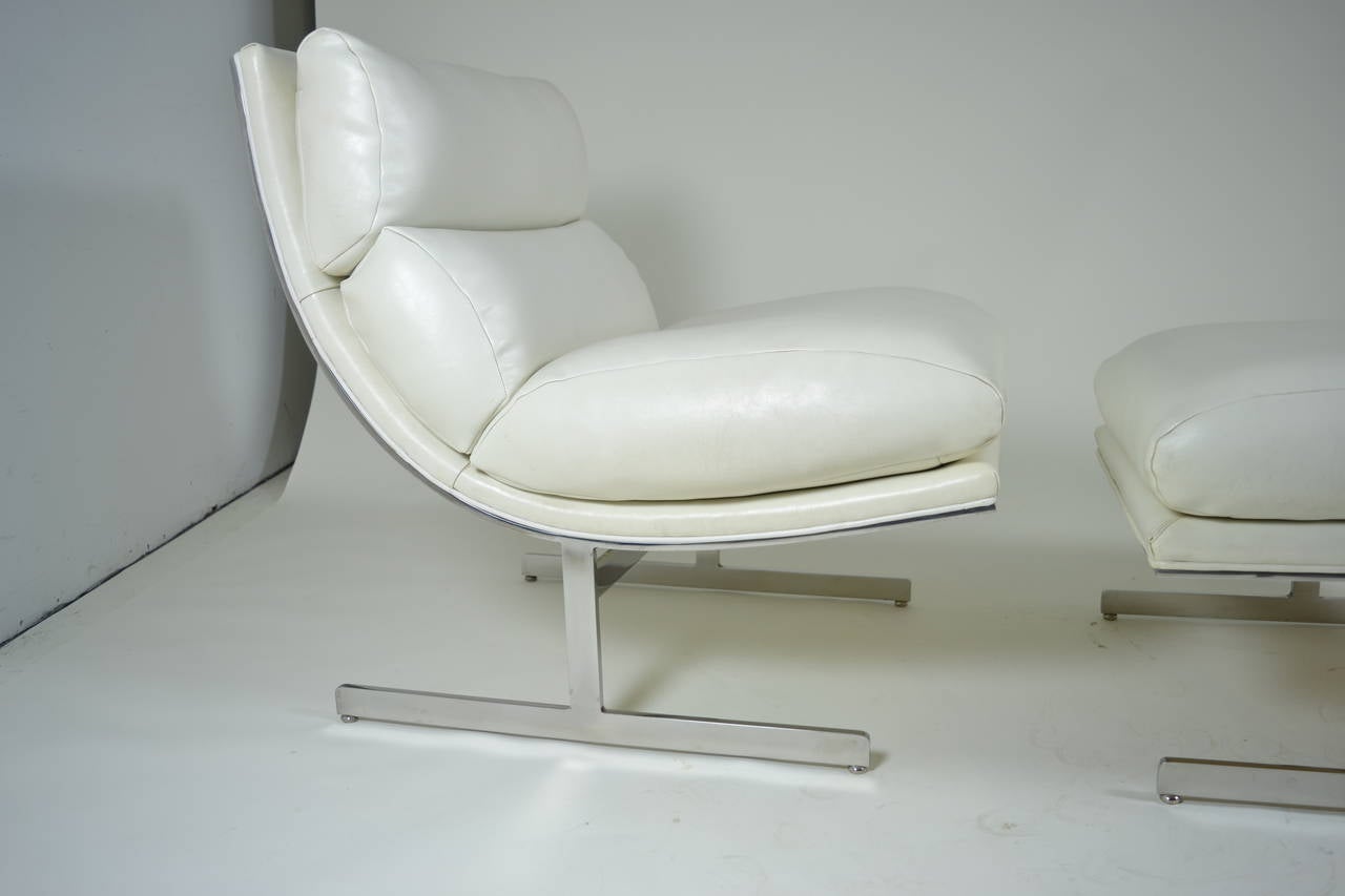 Modern Lounge Chair and Ottoman by Kipp Stewart for Directional, circa 1970 6