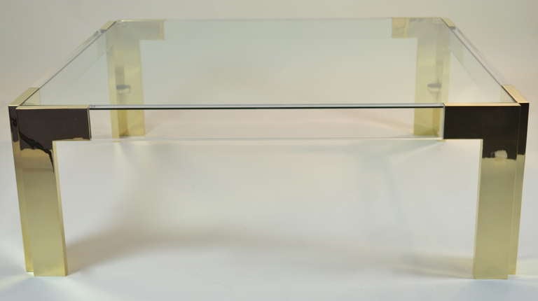 Brass and Lucite Cocktail Table In Excellent Condition In Norwalk, CT