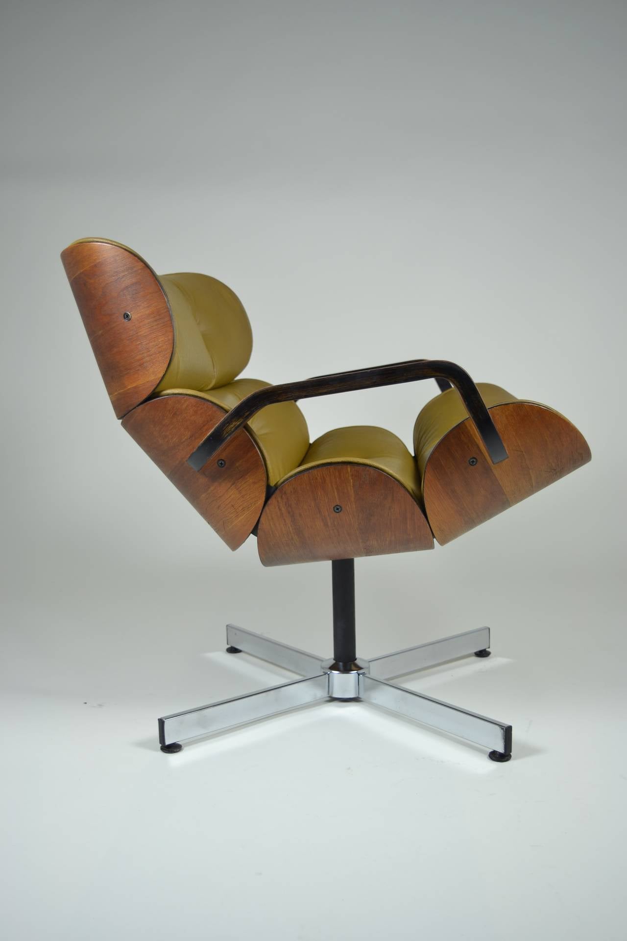 George Mulhauser for Plycraft Small Lounge Chair 1