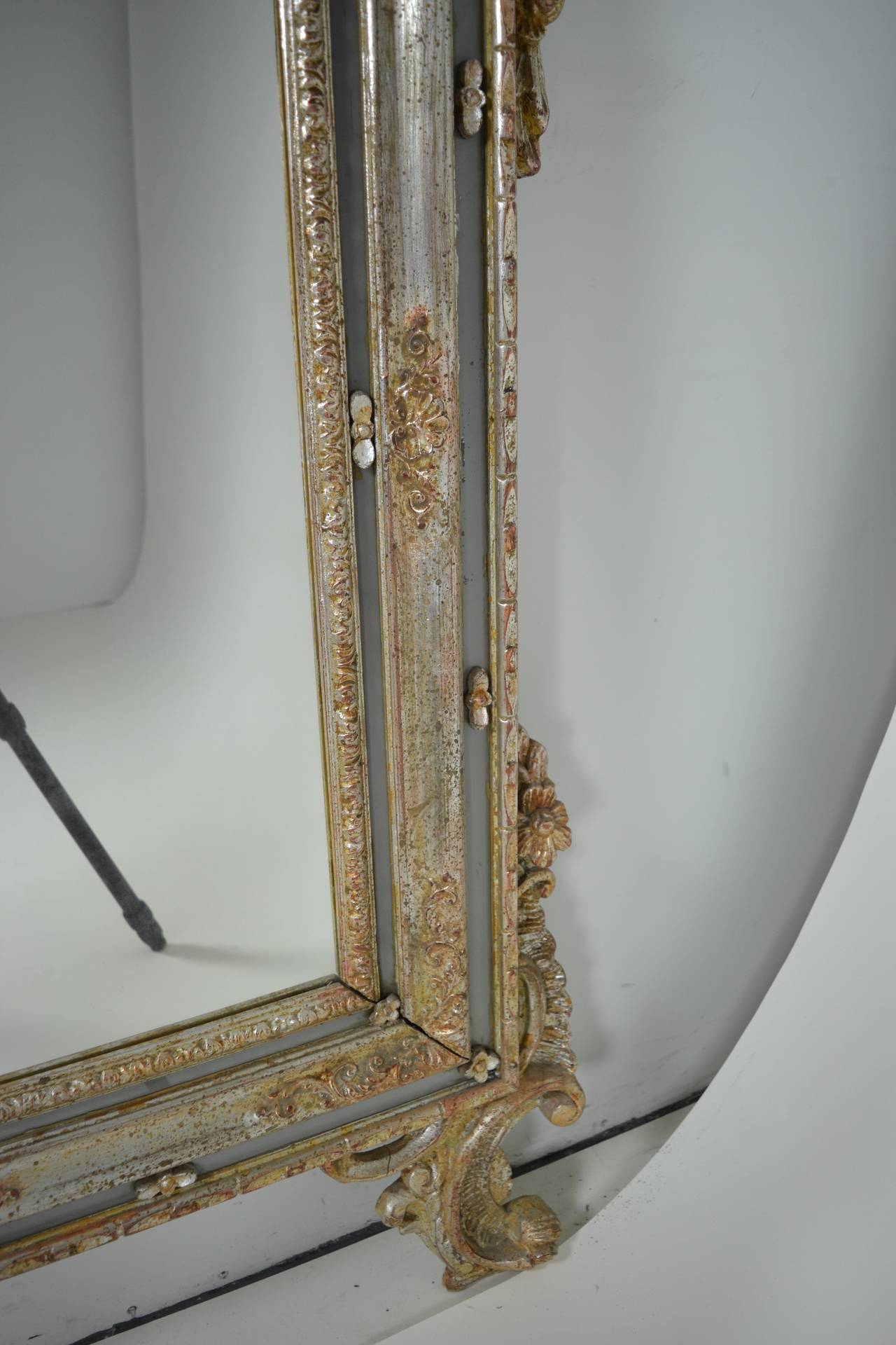 Italian Rococo Giltwood Mirror, Large Scale 2