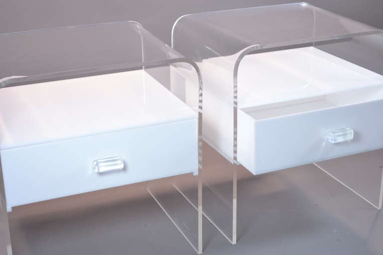 20th Century Pair of Custom Lucite Side Tables