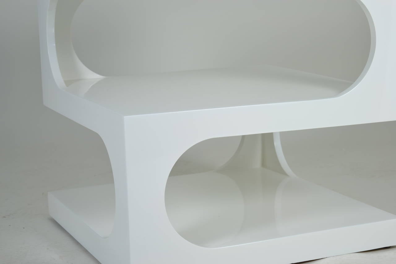 Sculptural Lacquered Side Table, circa 1970s In Excellent Condition In Norwalk, CT