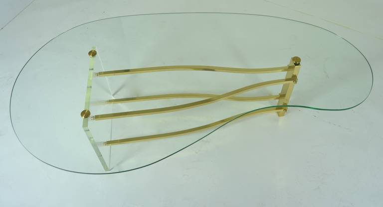 Lucite and Brass Cocktail Table In Good Condition In Norwalk, CT