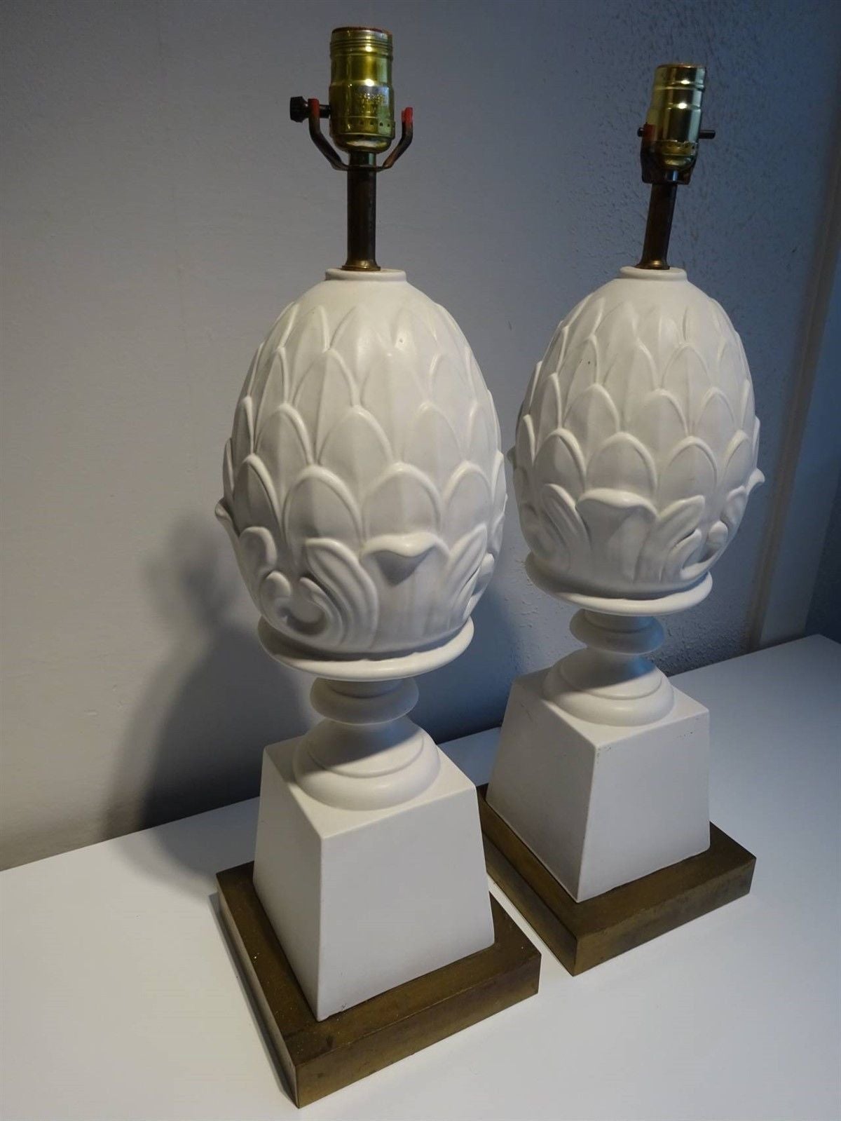 Mid-Century Modern Pair of Blanc de Chine Artichoke Lamps