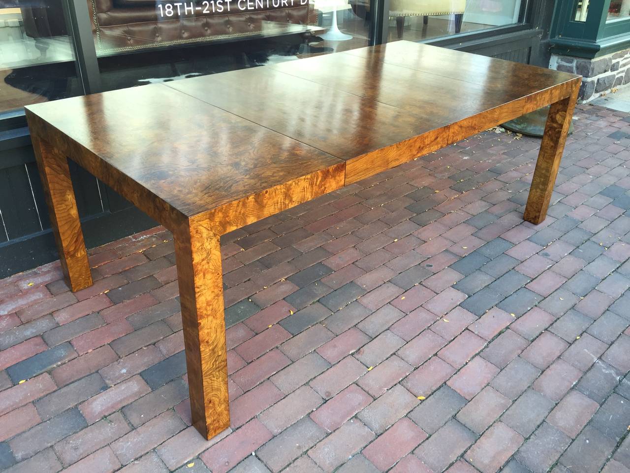 Gorgeous burl wood dining table by Milo Baughman for Thayer Coggin.
Measures 78