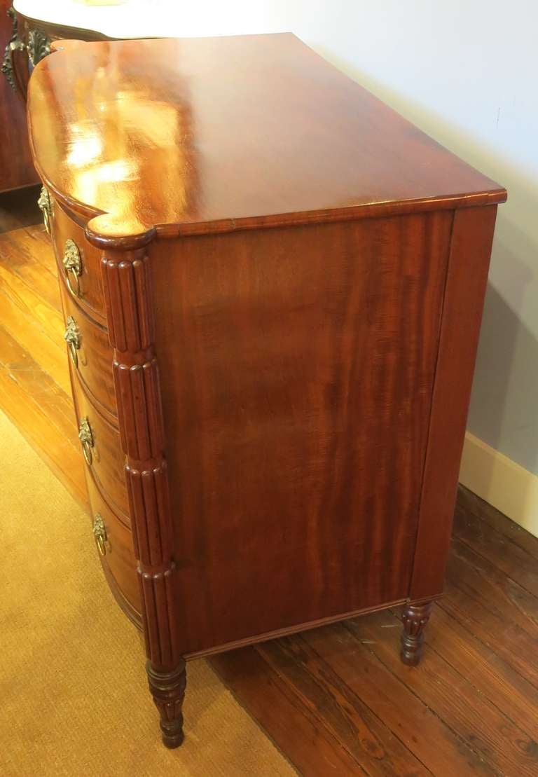 Federal American Classical Mahogany Chest