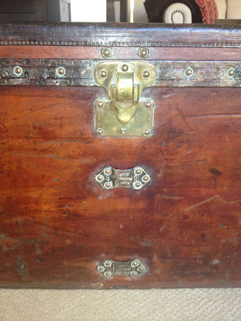 Rare, Early 20th Century Louis Vuitton Brown Canvas Steamer Trunk For Sale 4
