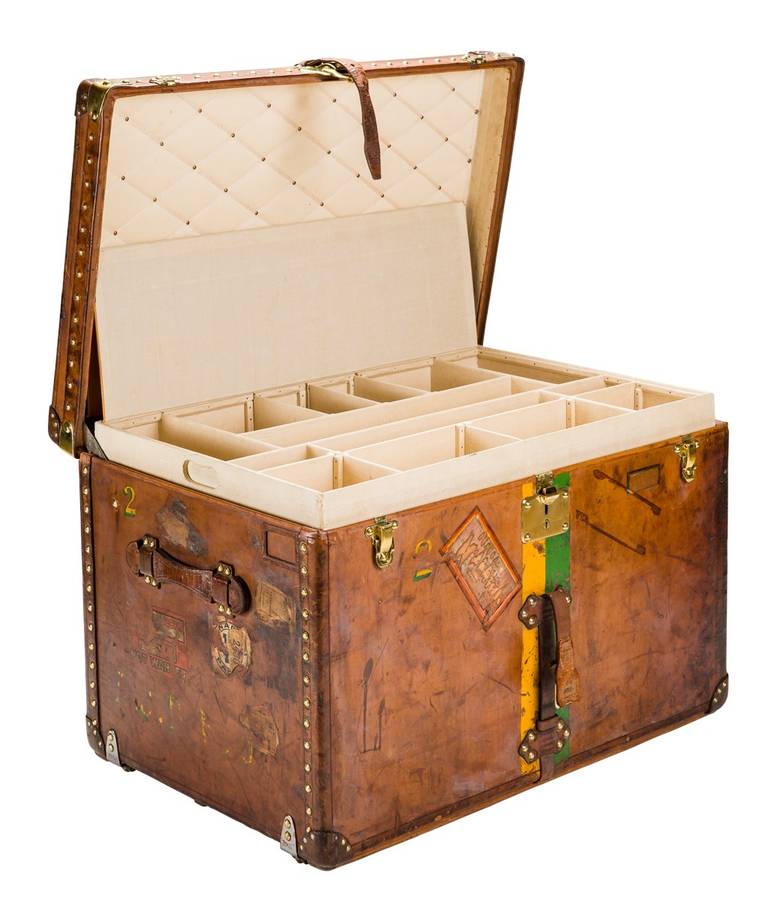 Mid-20th Century Louis Vuitton Calf's Leather Trunk with Yellow and Green Monogram Striping For Sale