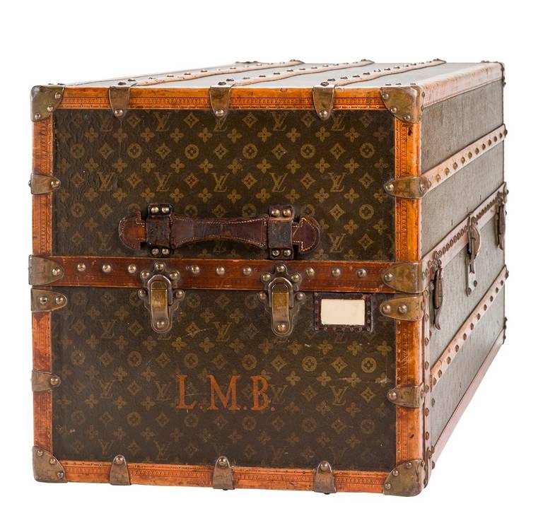 Louis Vuitton Monogram Canvas Top-Loader Wardrobe Trunk In Excellent Condition For Sale In Scottsdale, AZ