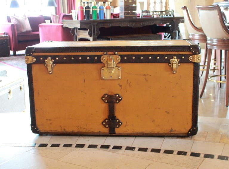 LOUIS VUITTON Yellow Canvas Shoe Trunk, circa early 20th Century. Price: $25,600

Dimensions: 
35