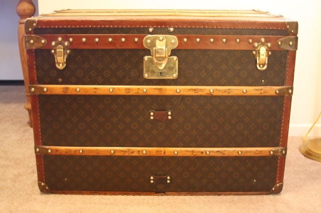 Very Rare LOUIS VUITTON Monogram Canvas Shoe/Boot & Hat Trunk, circa 1940. 

This authentic Louis Vuitton shoe/boot and hat trunk is one of the rareest steamer trunks one will see. Featuring the LV Monogram canvas with all brass hardware, this