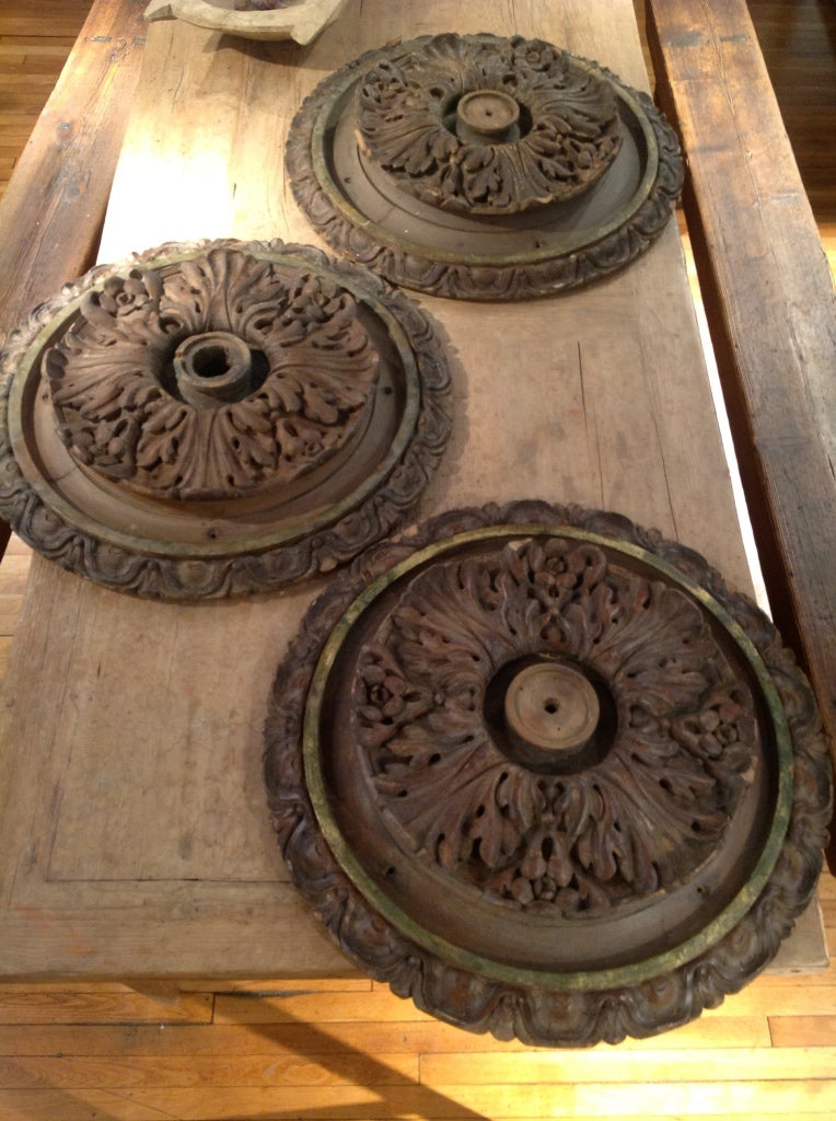 Antique Italian Carved Walnut Ceiling Medallion For Sale 3