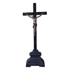 Italian antique crucifix on stand