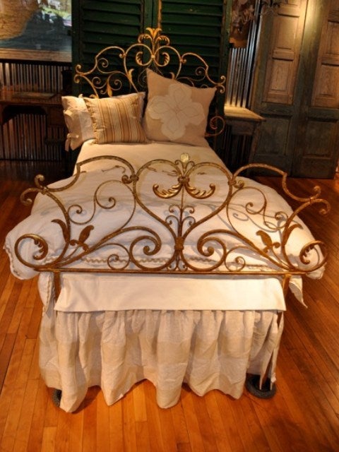 Italian Gilt Beds