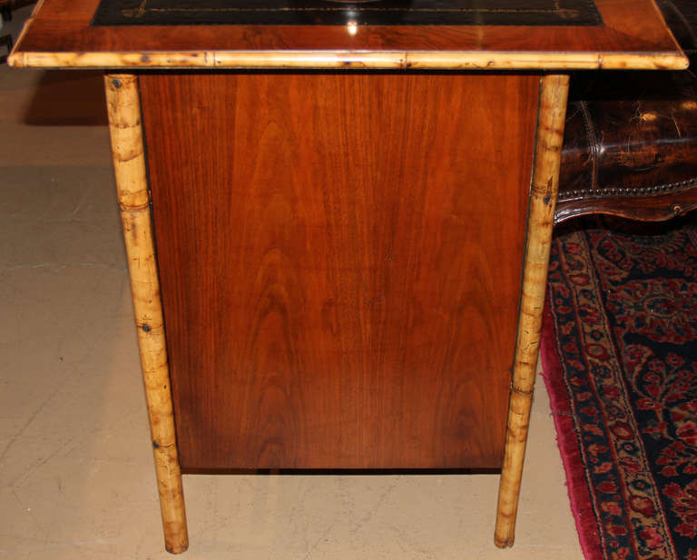 Exotic 19th Century English Import Bamboo and Walnut Pedestal Desk In Excellent Condition For Sale In San Francisco, CA