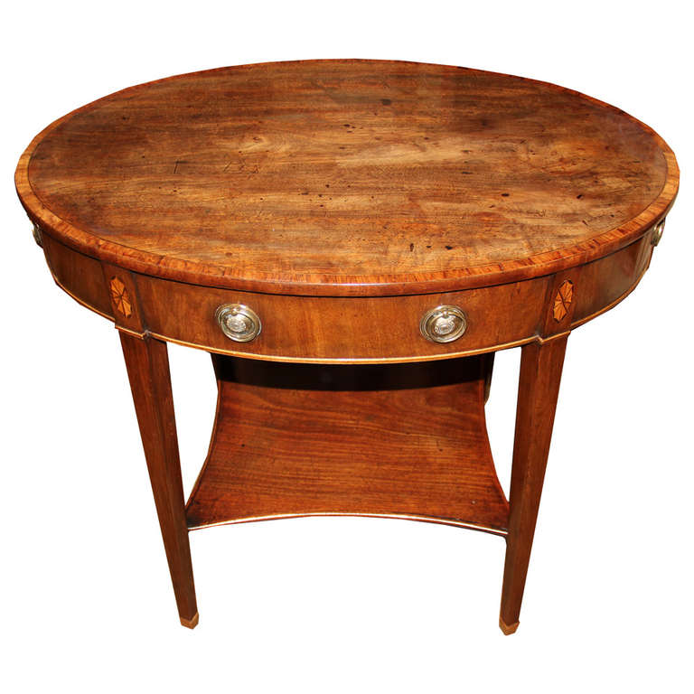 Stylish George III Late 18th century Mahogany and Cross-Banded Oval Side Table For Sale