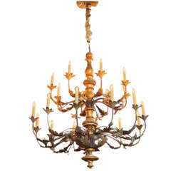 18th Century Twenty-Light Italian Giltwood Chandelier