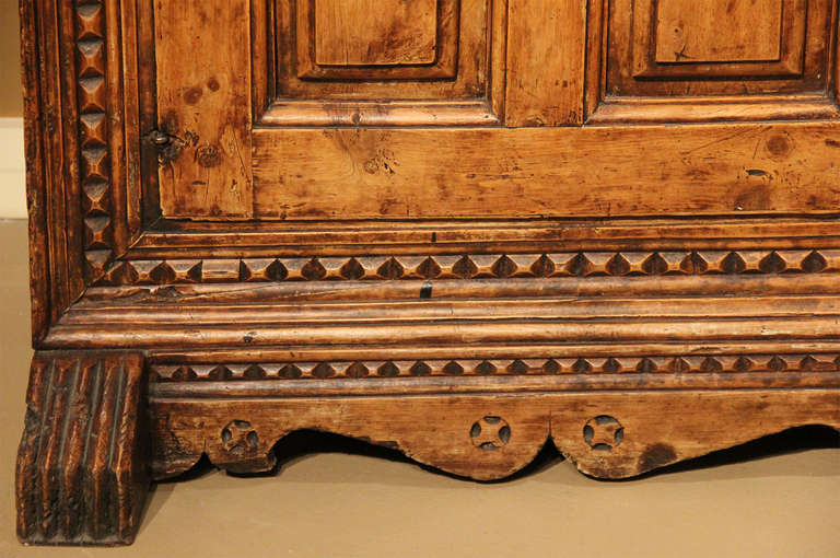 Late 18th Century Spanish Carved Elm Armoire In Excellent Condition For Sale In San Francisco, CA