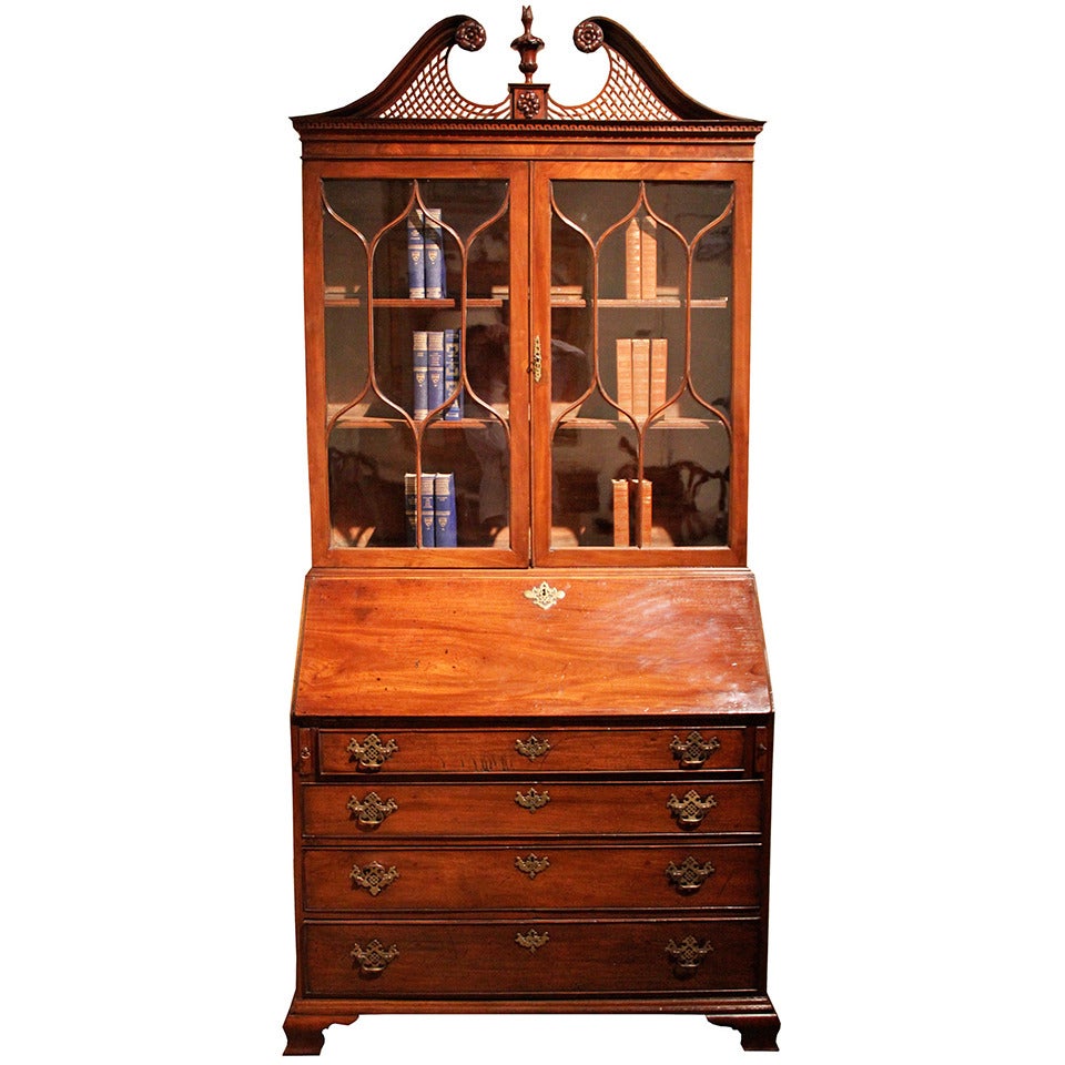 Late 18th Century English George III Mahogany Bureau Bookcase (Secretaire) For Sale
