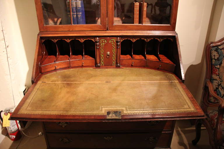 Late 18th Century English George III Mahogany Bureau Bookcase (Secretaire) For Sale 4