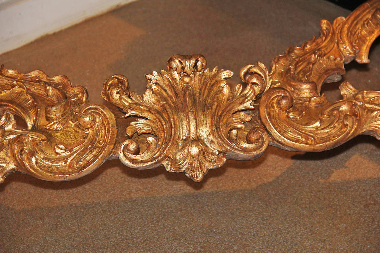 Striking Late 18th Century Italian Louis XV Giltwood Console Table In Excellent Condition For Sale In San Francisco, CA