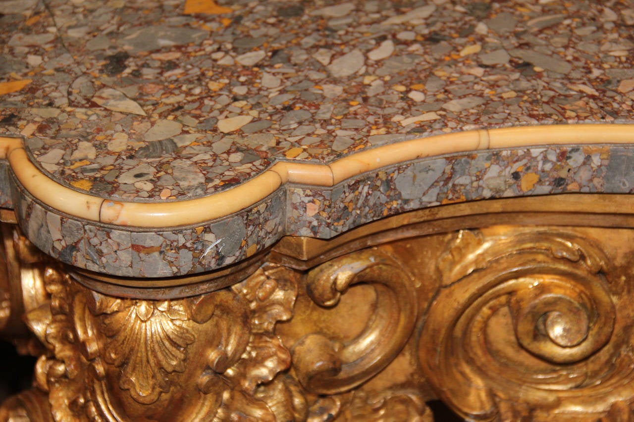 Striking Late 18th Century Italian Louis XV Giltwood Console Table For Sale 2