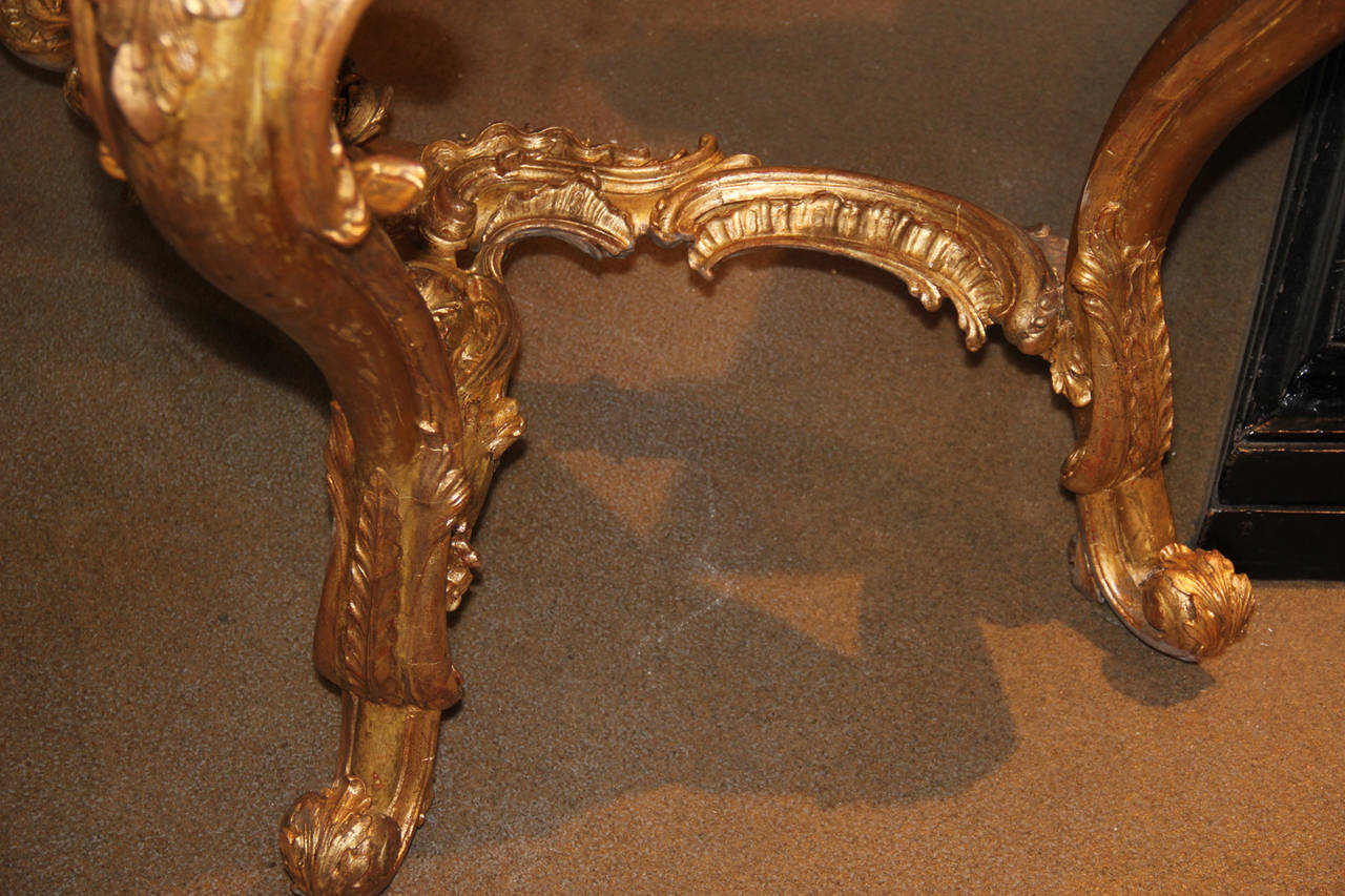 Striking Late 18th Century Italian Louis XV Giltwood Console Table For Sale 5