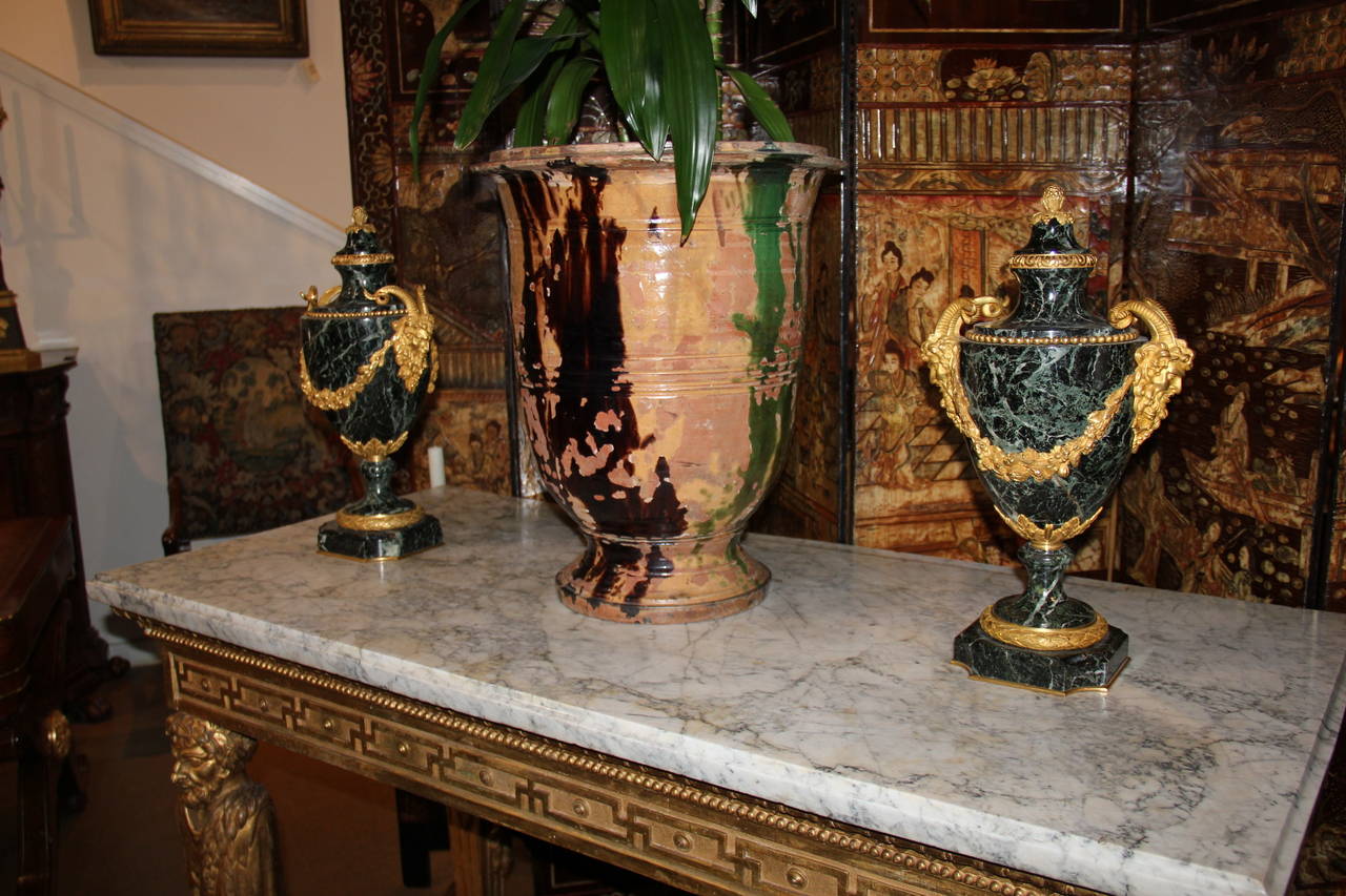 Pair of 19th Century French Issori Verdi Marble Urns For Sale 7