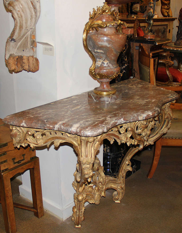 18th Century French Louis XV Giltwood and Breccia Marble Console For Sale 6