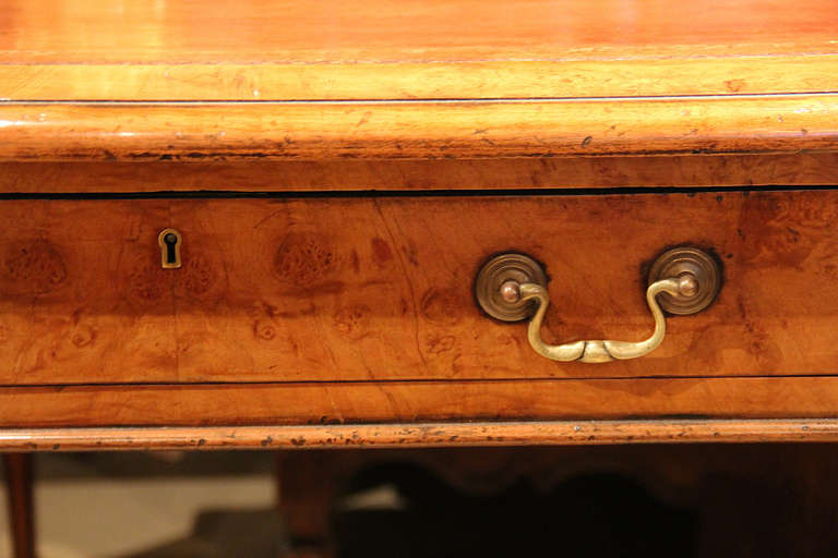 A 19th c. English Regency Burl Walnut Desk In Excellent Condition In San Francisco, CA