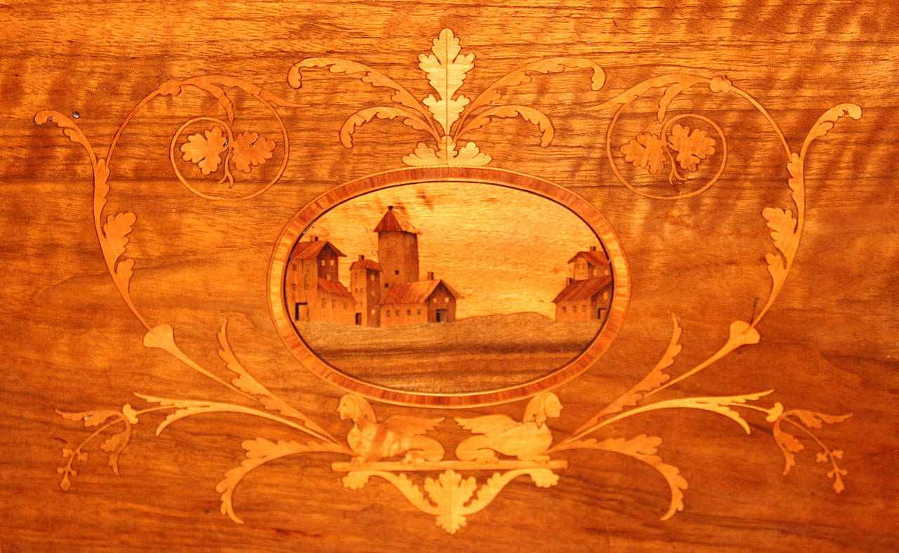 Pair of 18th Century Italian Louis XVI Marquetry Bedside Commodini For Sale 2