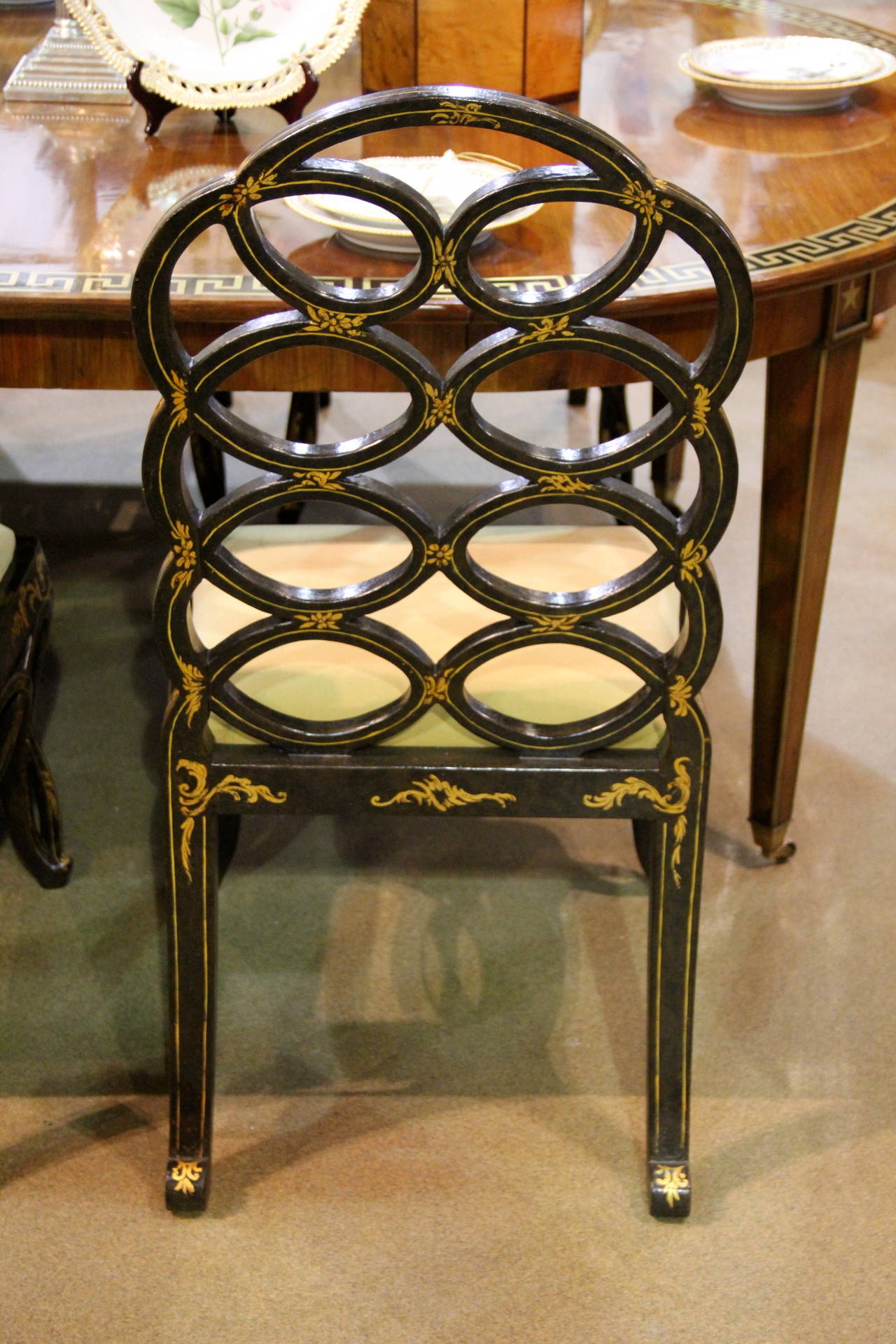 Set of Twelve George III Parcel Gilt and Black-Japanned Dining Chairs In Excellent Condition In San Francisco, CA