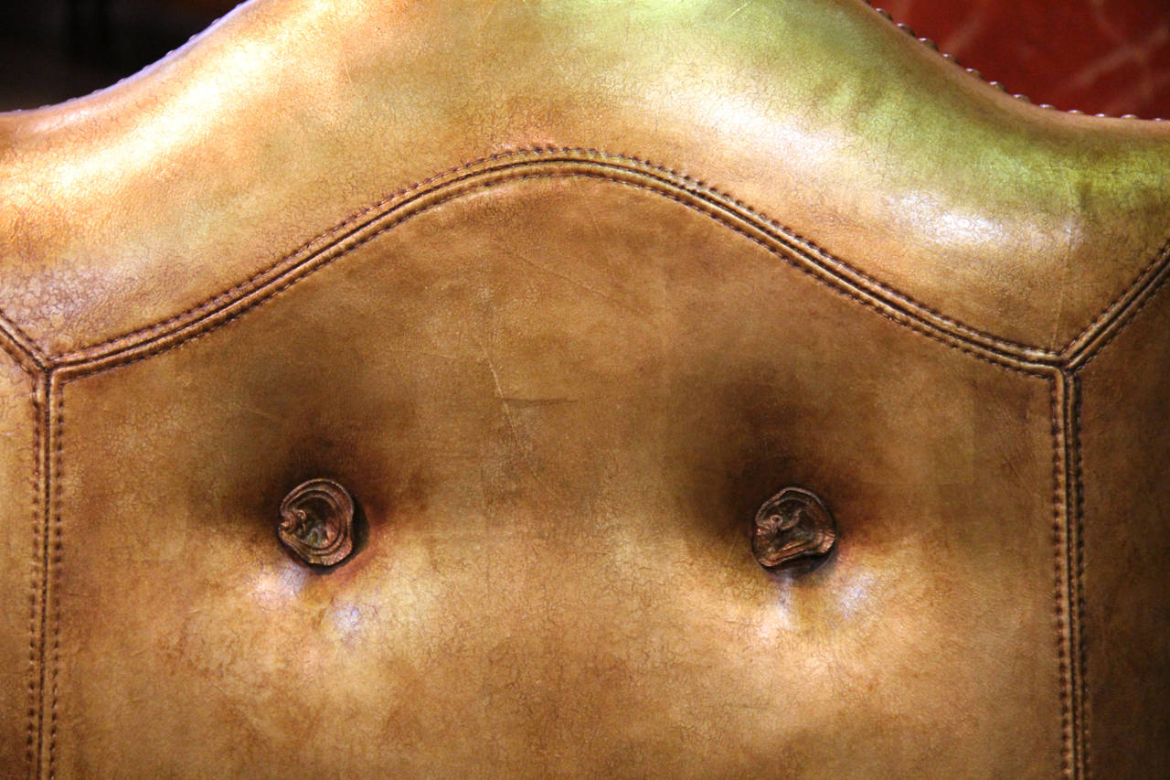 18th Century Italian Walnut Fauteuil Armchair For Sale 4