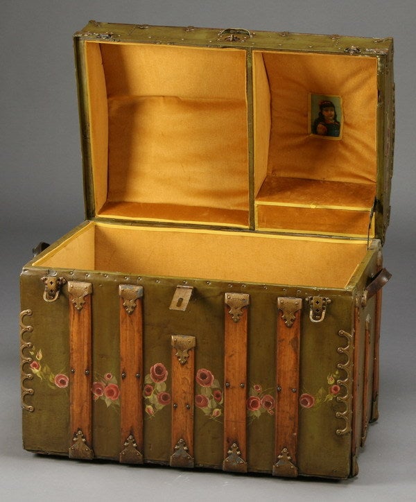 19th Century Dome Top European Trunk For Sale 4