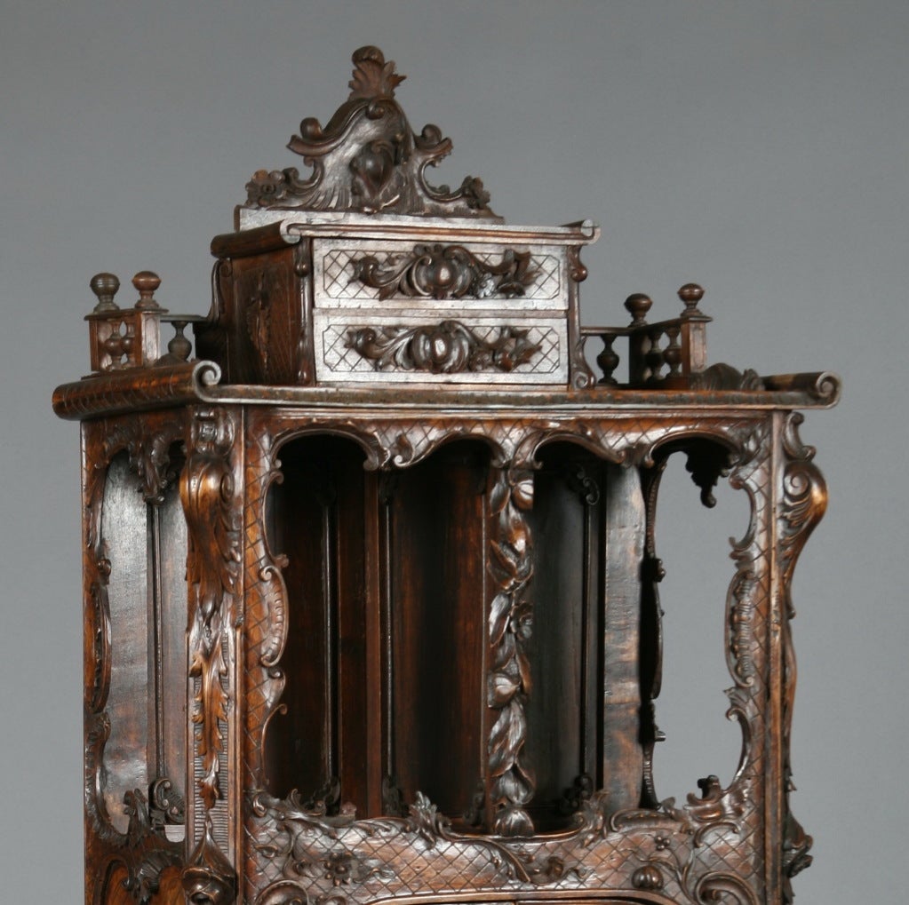 19th Century French Rococo Carved Walnut Etagere For Sale 1