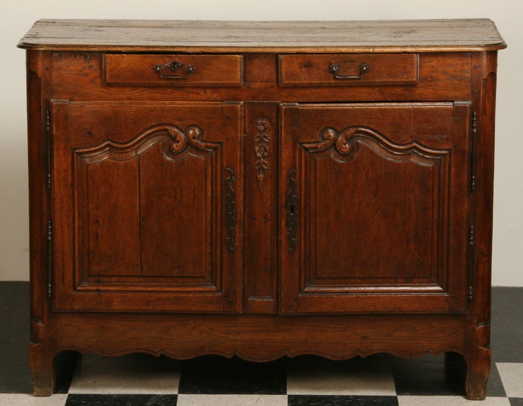 18th Century French Provincial Oak Commode
