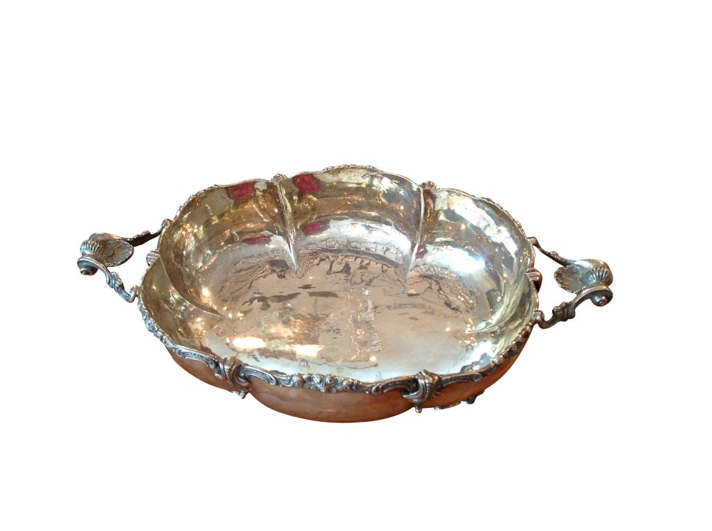 Peruvian Sterling Silver Center Piece Oval Lobed Bowl, Ornate, Circa 1900 For Sale