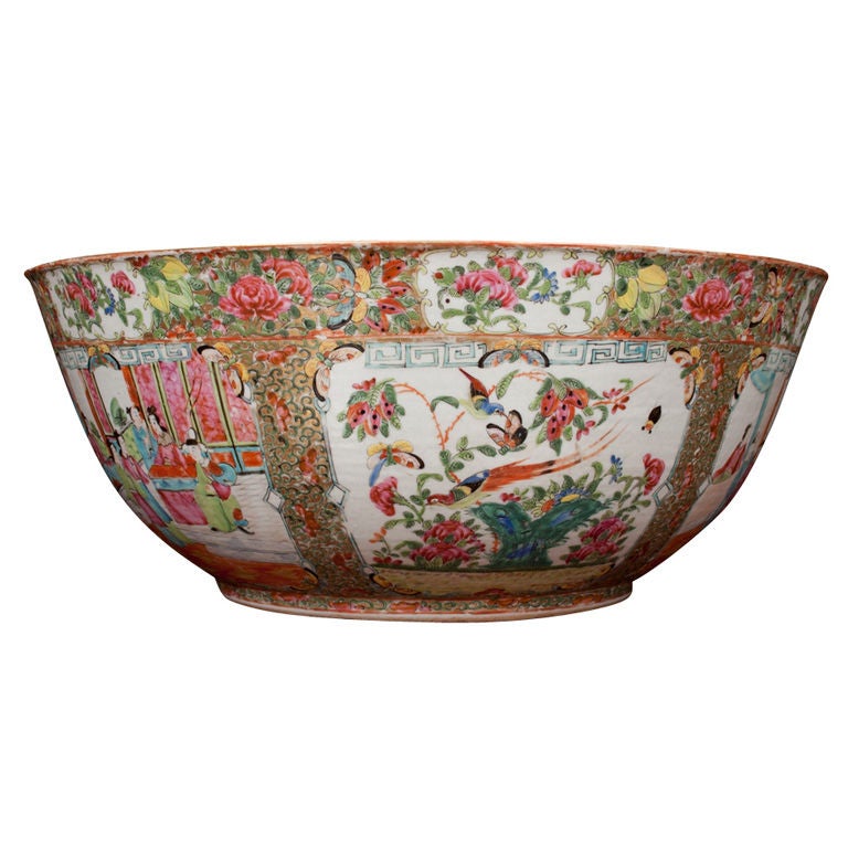 Chinese Porcelain Famille Rose Punch Bowl, 19th century For Sale