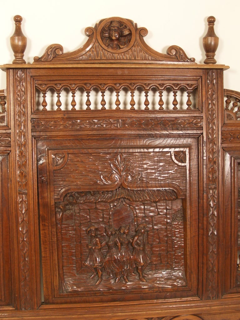 French Hand Heavily Carved Walnut Brittany Bed, Head, 19th Century For Sale 1