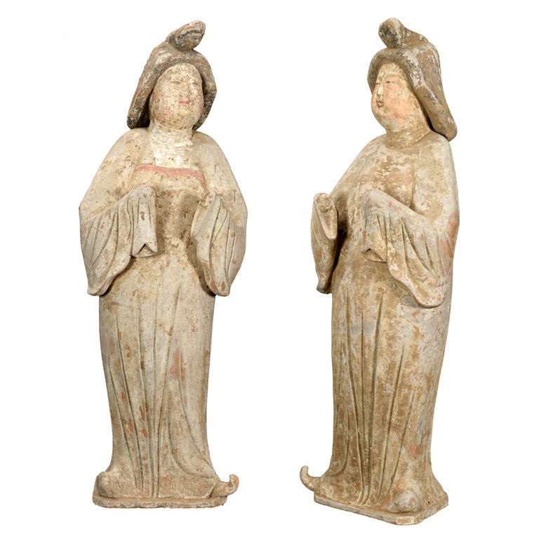 A pair of large courtesans