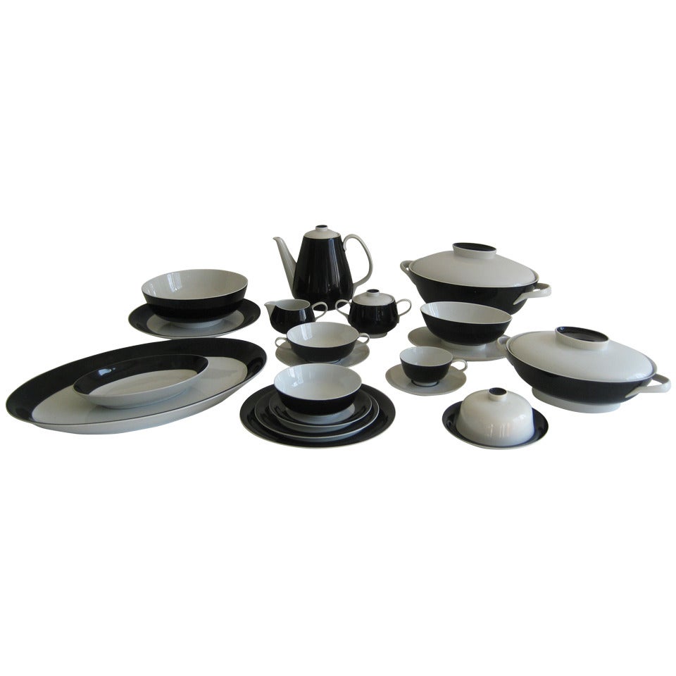 Set für 12 Stück 1960er Jahre Schwarz-Weißes Rosenthal-Geschirr:: Deutschland